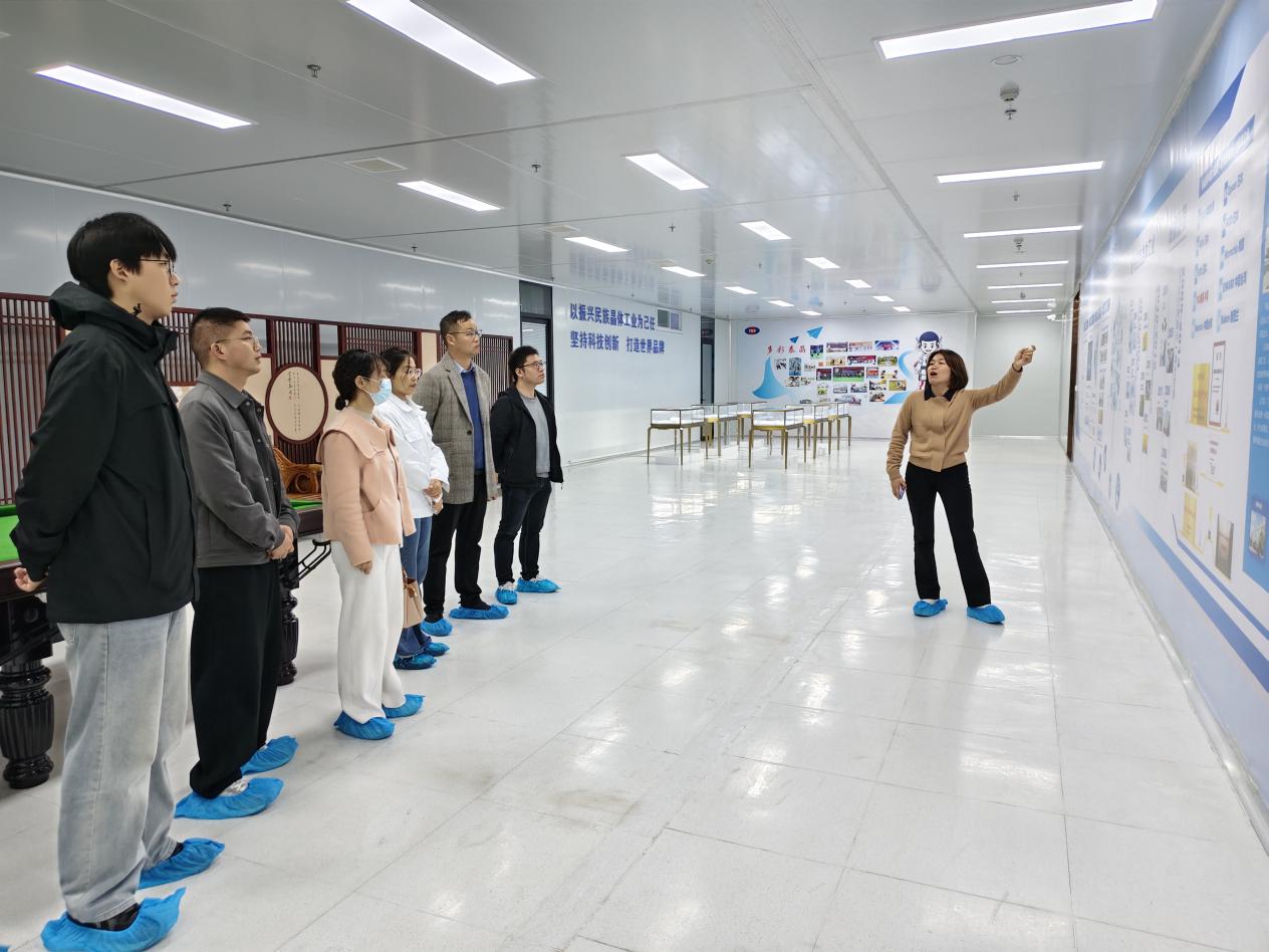 泰晶.jpg 泰晶.jpg