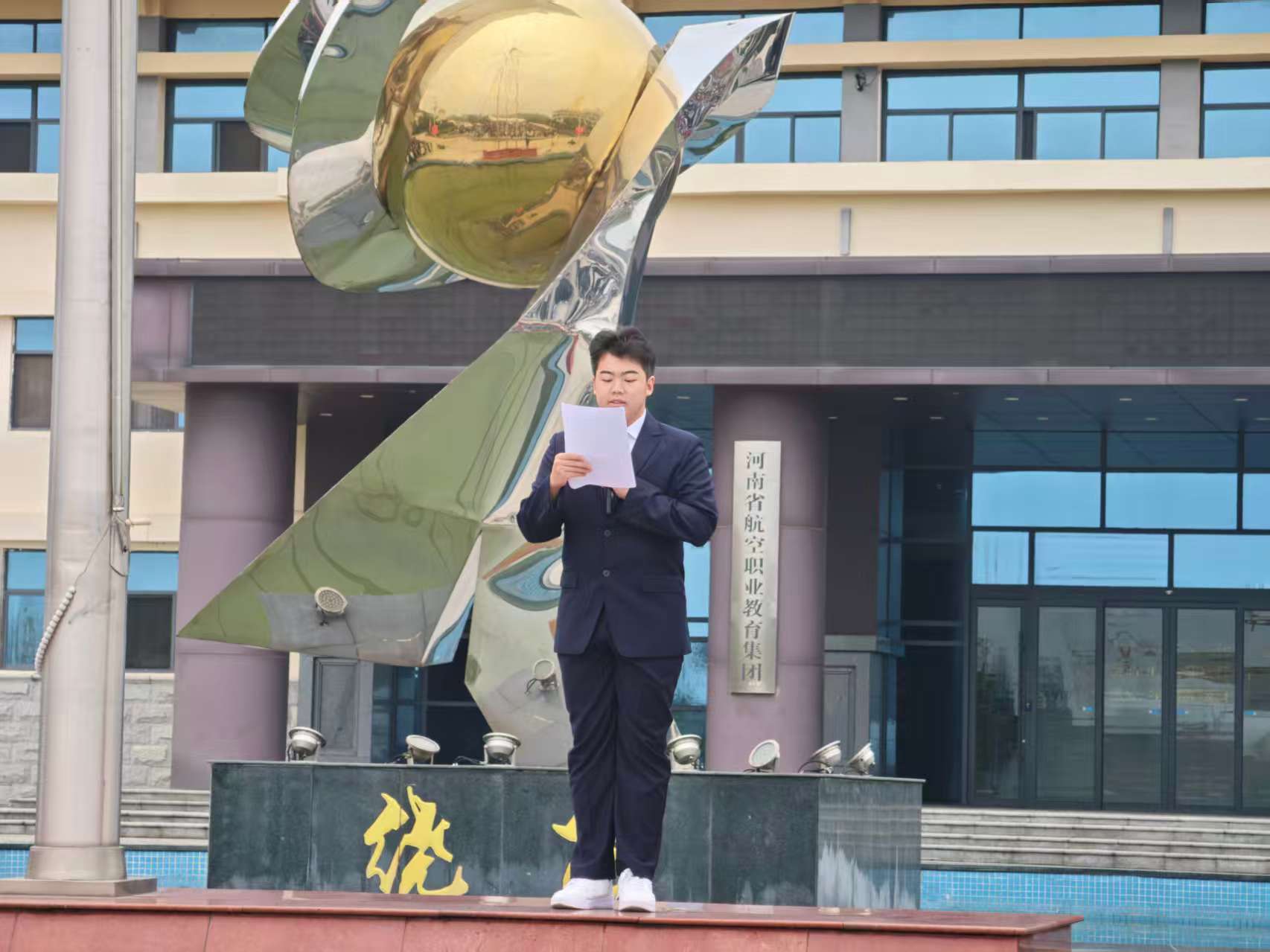 周一升旗2.jpg
